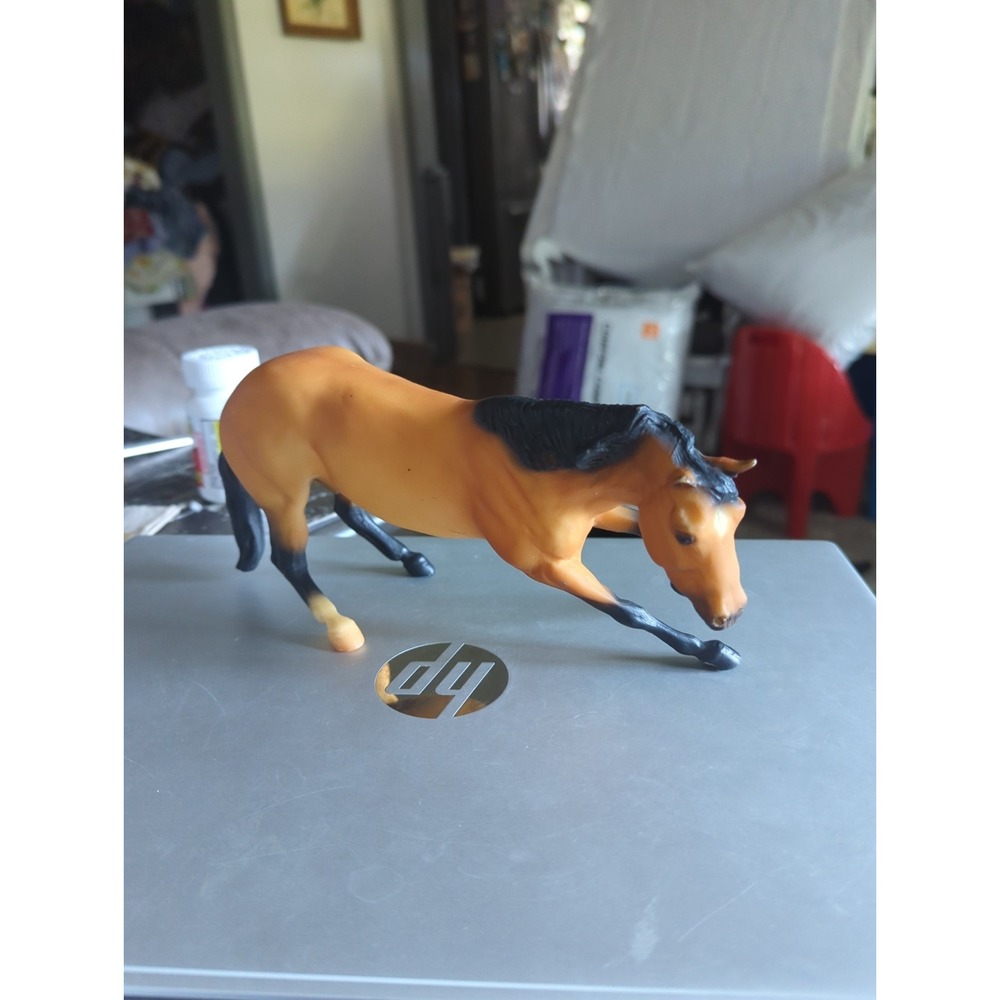 Breyer Classic Scale Buckskin Cutting Horse - Picture 1 of 8